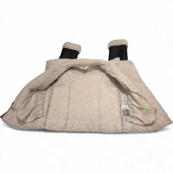 VGUC H&M Faux Leather Faux Wool Stylish Black and White Jacket, Unisex (6-7 yrs) - Picture 5 of 14